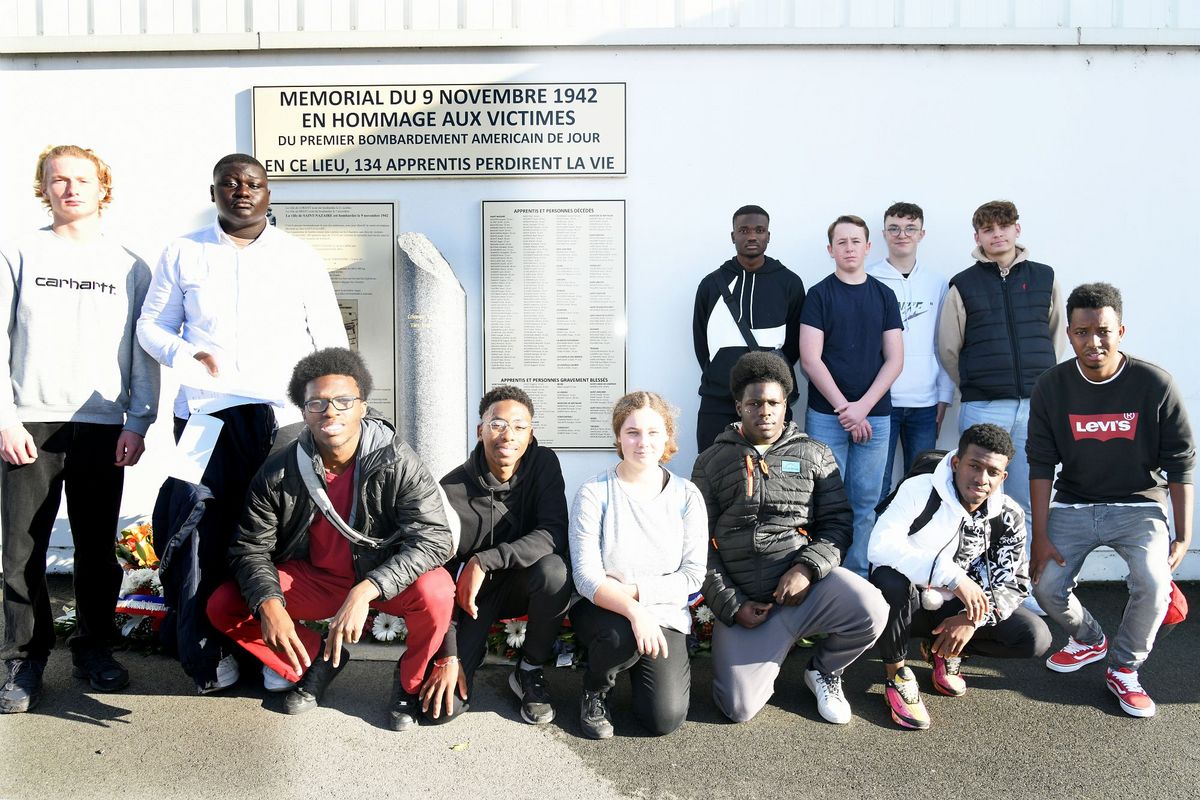 Une convention de partenariat pédagogique entre le lycée professionnel André-Boulloche et le Groupement d'apprentis rescapés du bombardement du 9 novembre 1942 a été signée le 12 octobre dernier.