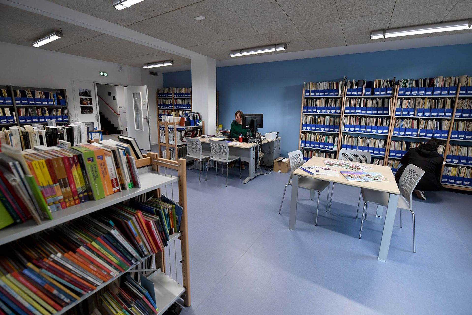 Florence Madre ouvre la bibliothèque du conservatoire du lundi au jeudi. (©Ville de Saint-Nazaire - Christian Robert)