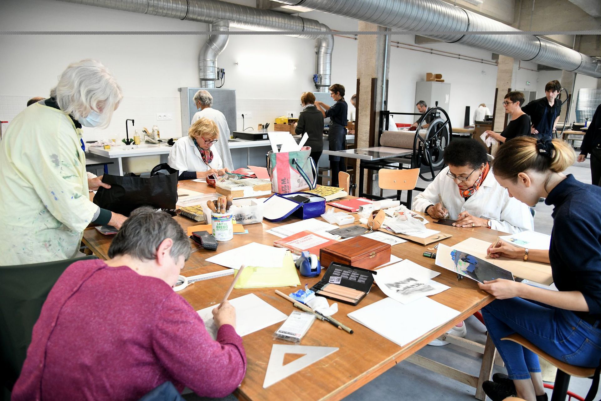 Cours amateurs à l'école des Beaux-arts de Saint-Nazaire. (©Ville de Saint-Nazaire - Martin Launay)